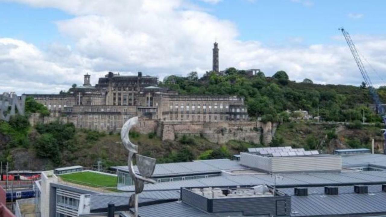 The Jeffrey Street Retreat Apartment Edinburgh Exterior photo