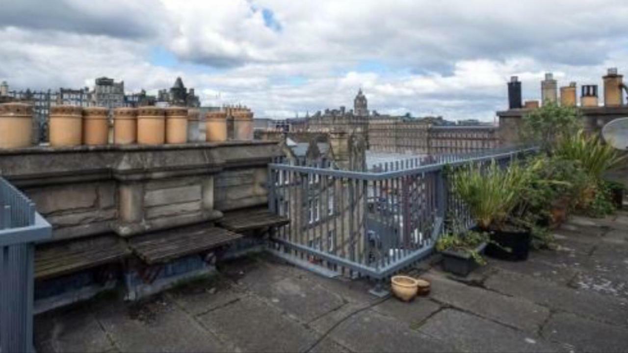The Jeffrey Street Retreat Apartment Edinburgh Exterior photo