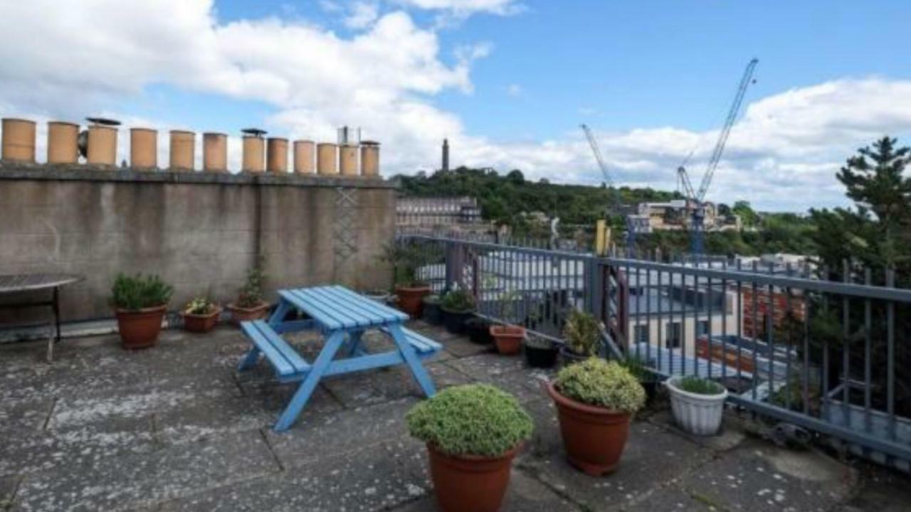 The Jeffrey Street Retreat Apartment Edinburgh Exterior photo